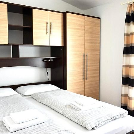 Apartments Maris 斯塔利格拉德-帕克利尼卡 外观 照片